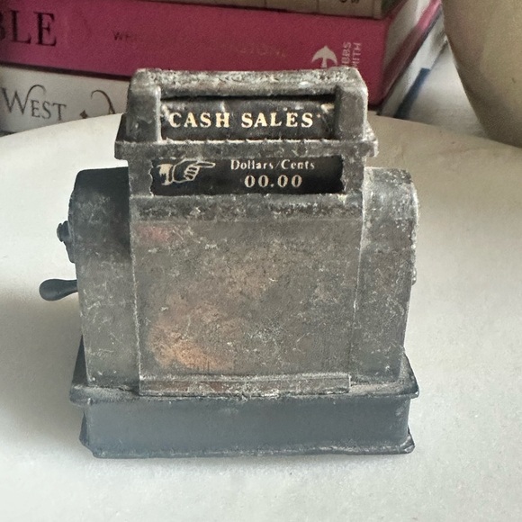 Vintage Die-cast Mini Cash Register Pencil Sharpener - Picture 3 of 6
